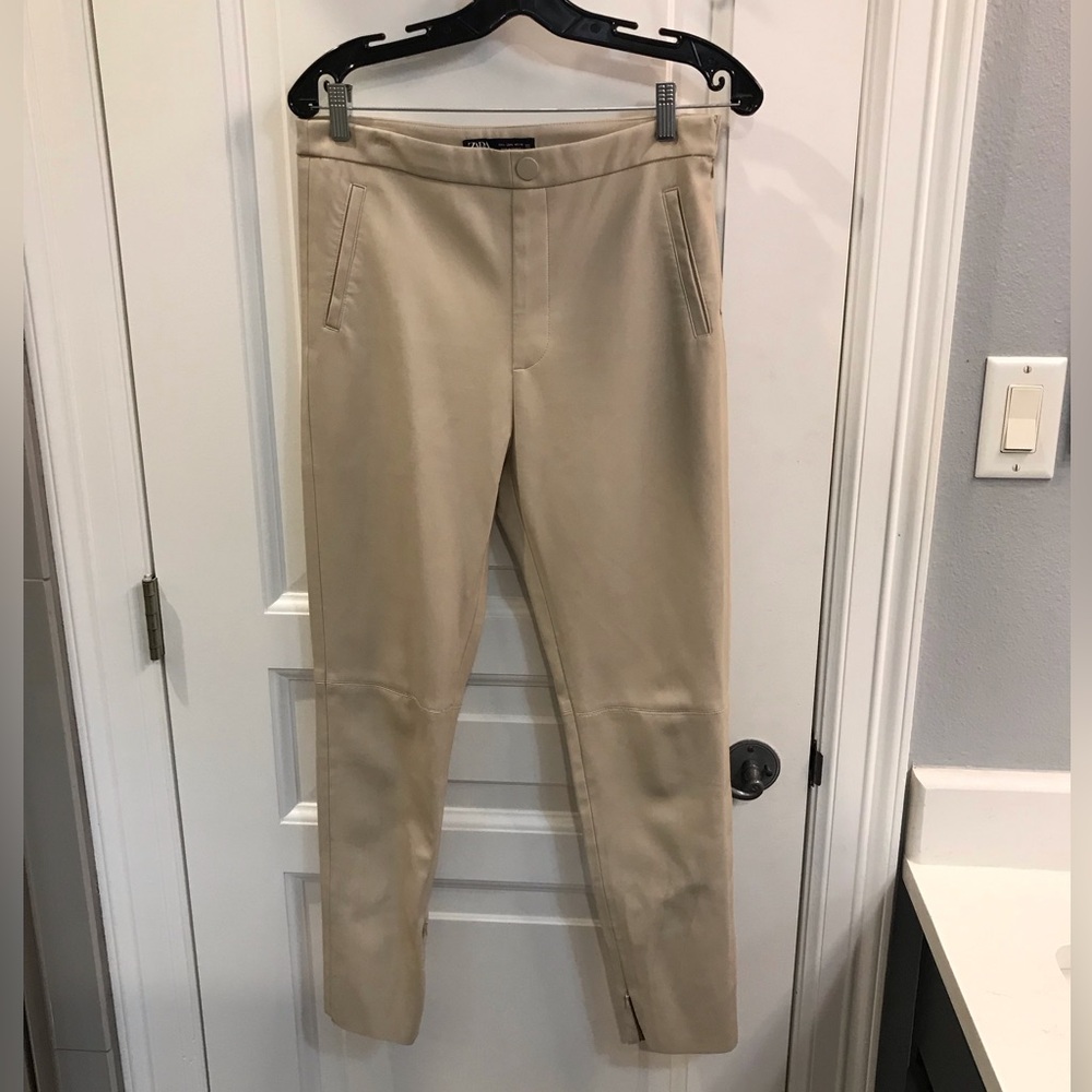Zara tan/cream faux leather ankle zip pants, gently used.